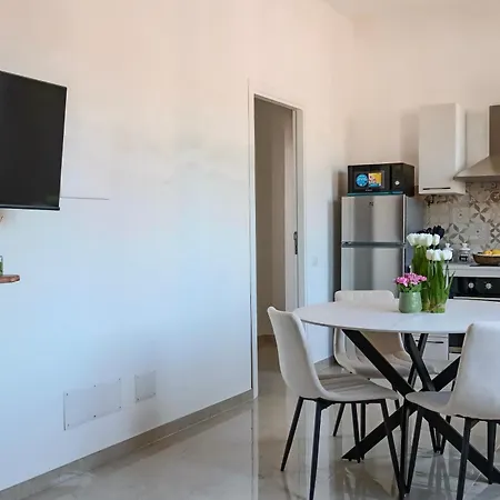 Residenza Lucano - * Monserrato